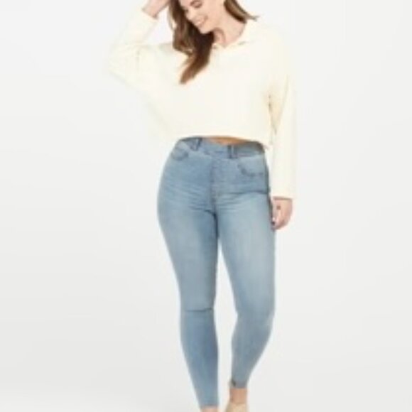 SPANX Light Blue Skinny Jeans ~ Never Worn! - Picture 1 of 7